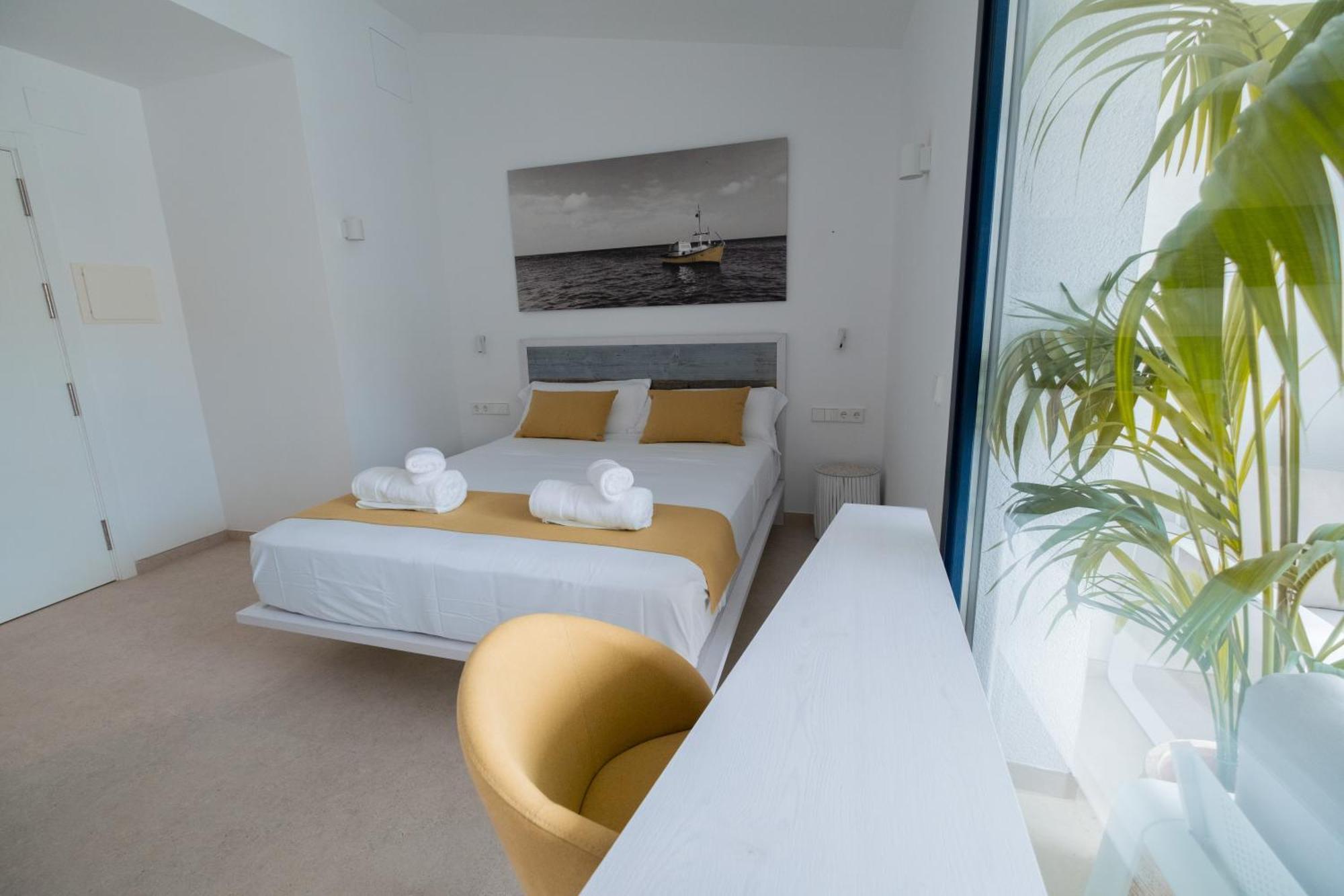 Hotel Boutique Es Blau カダケス エクステリア 写真