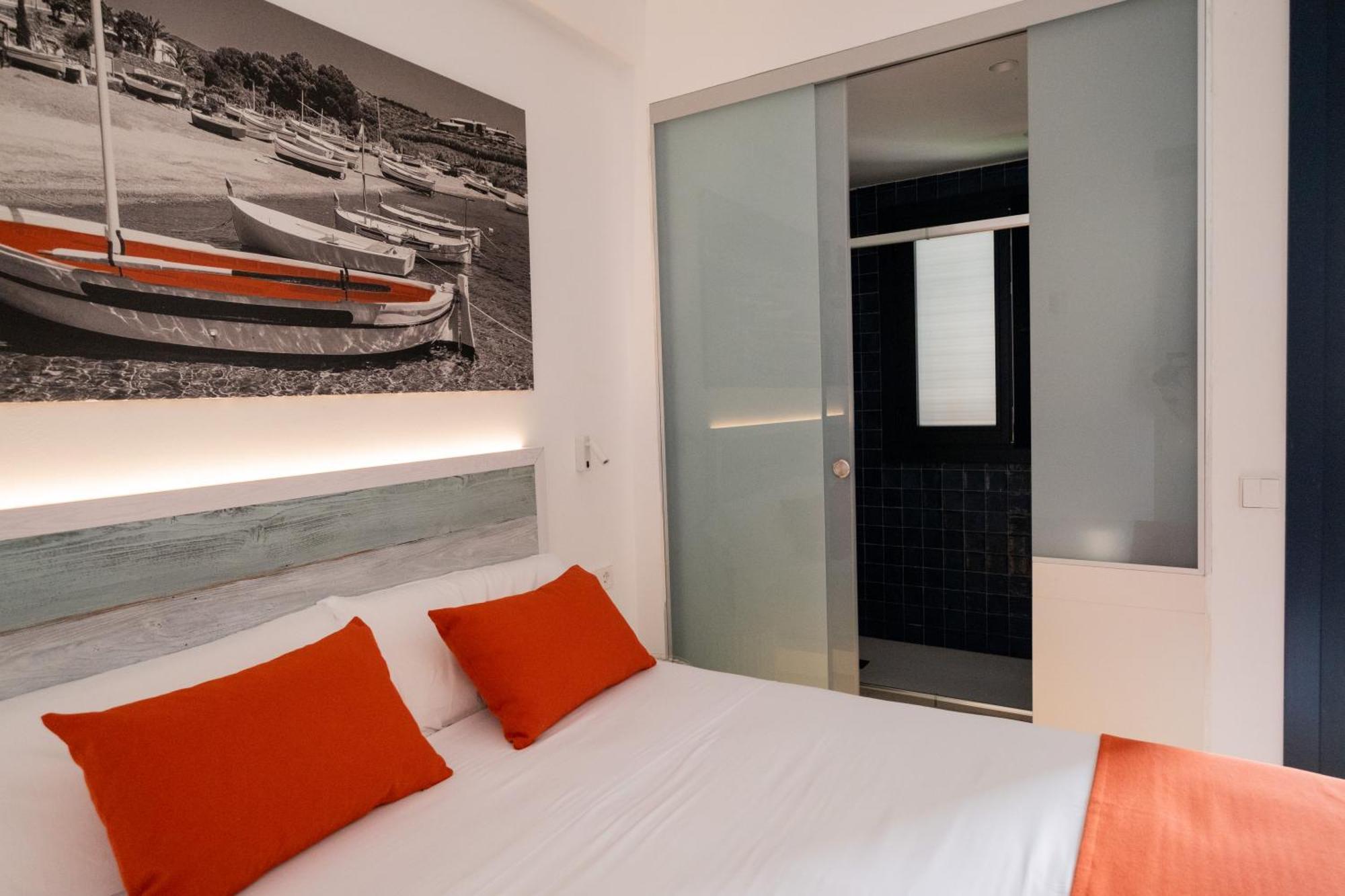 Hotel Boutique Es Blau カダケス エクステリア 写真