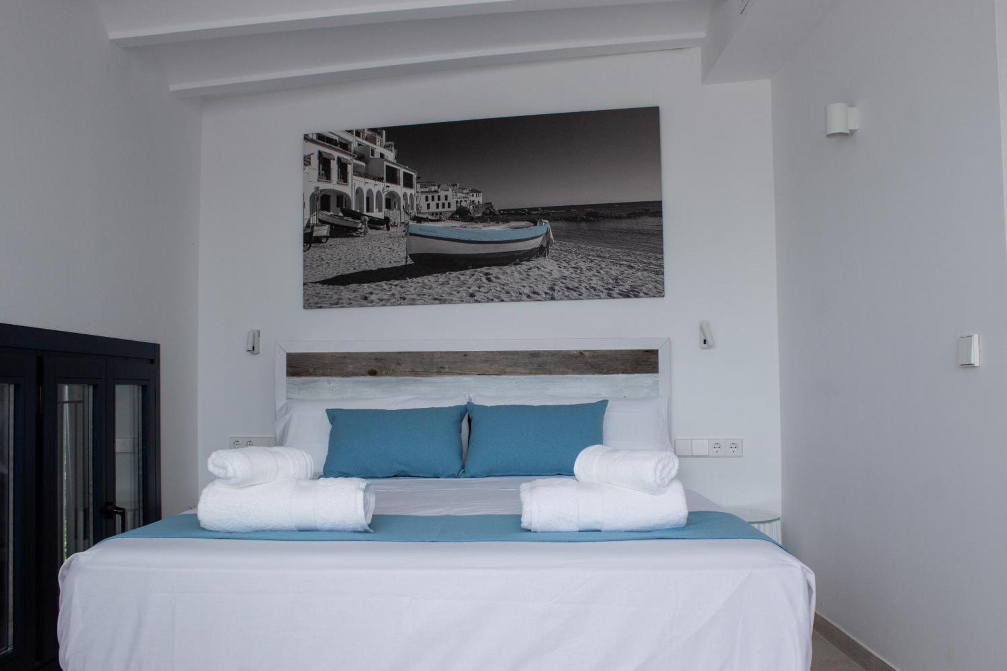Hotel Boutique Es Blau カダケス エクステリア 写真